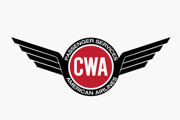 American Airlines agents stand in solidarity 